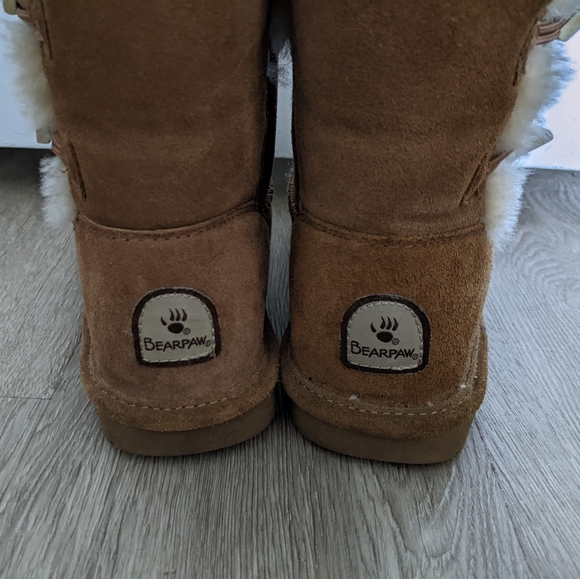 Bearpaw Boots - Picture 4 of 9